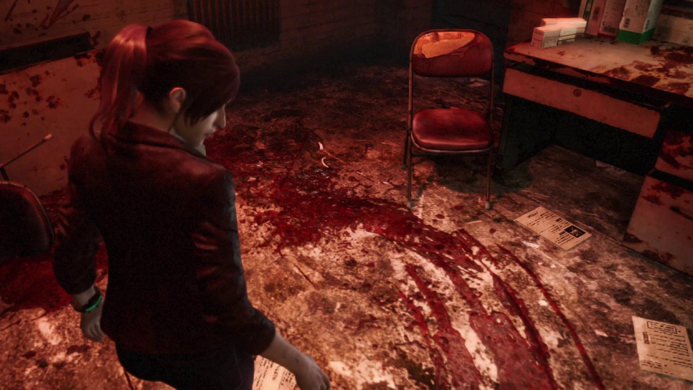 Claire and Moira in Resident Evil Revelations 2